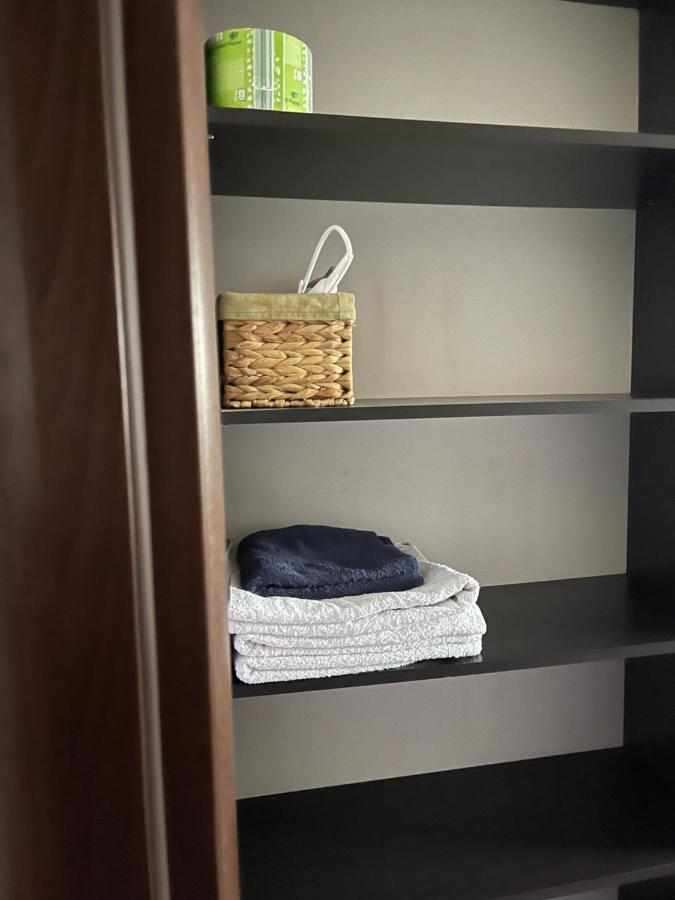 Vila Cu Trandafiri Cozy Apartments 2 Camere Bragadiru Eksteriør billede