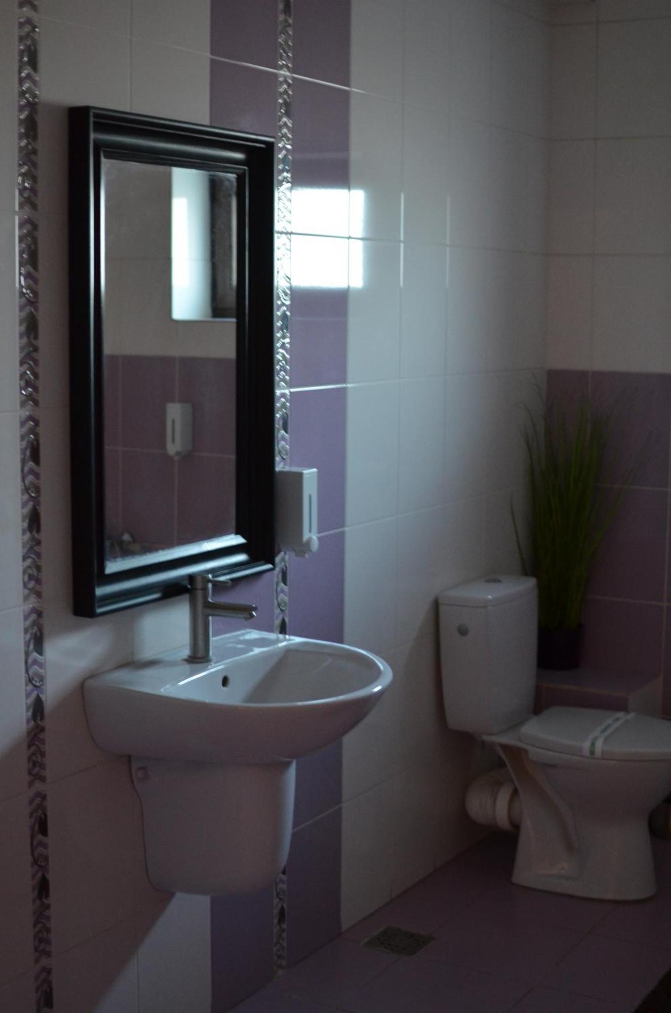 Vila Cu Trandafiri Cozy Apartments 2 Camere Bragadiru Eksteriør billede