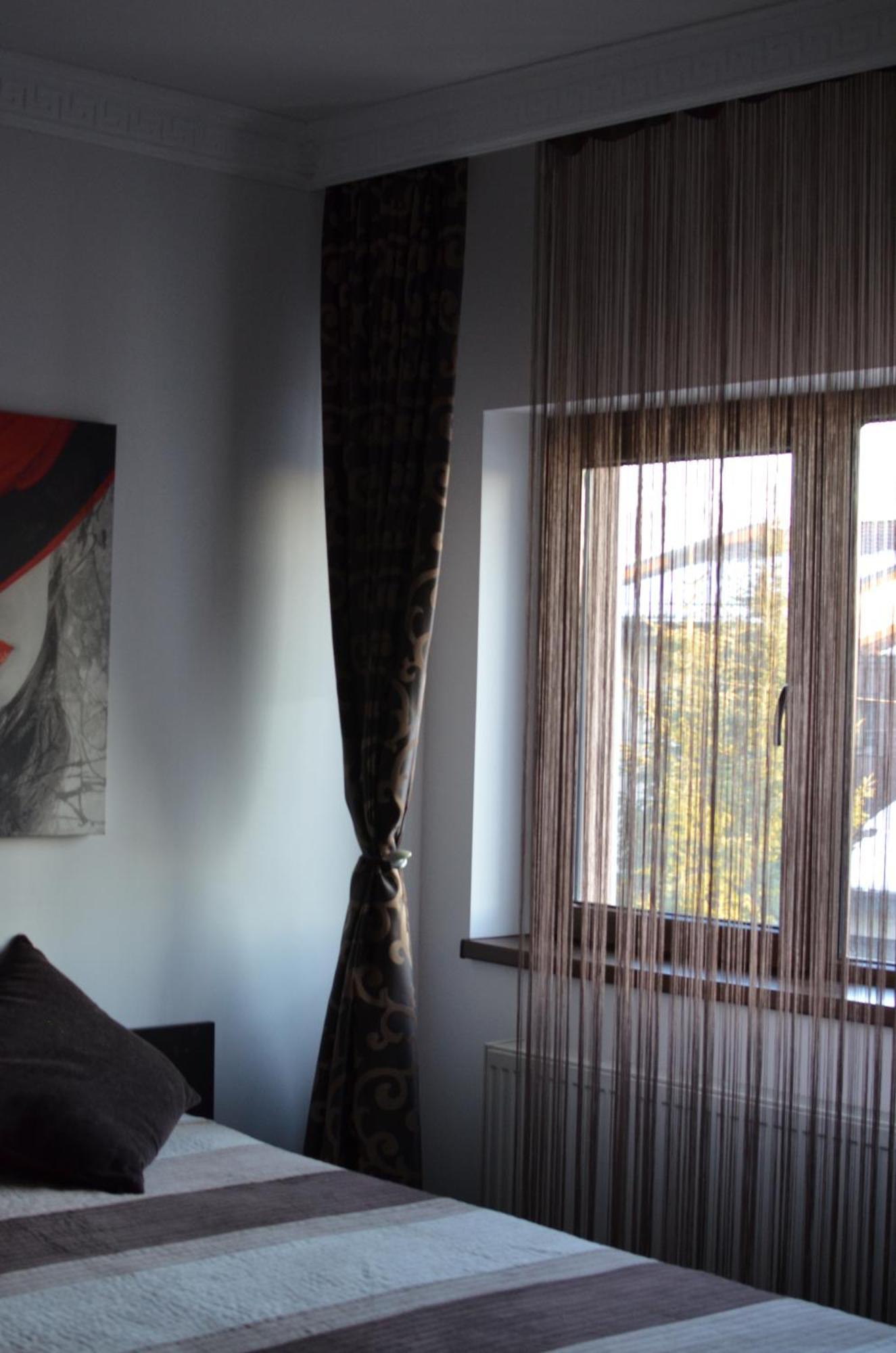 Vila Cu Trandafiri Cozy Apartments 2 Camere Bragadiru Eksteriør billede